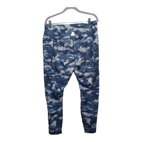 Leggings by Reebok Size XLarge - Picture 3 of 6